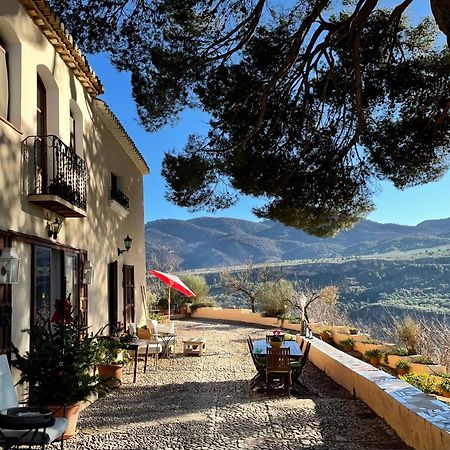 مبيت وإفطار Albuñuelas Cortijo El Pino Retreat المظهر الخارجي الصورة