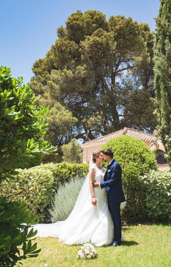 مبيت وإفطار Albuñuelas Cortijo El Pino Retreat المظهر الخارجي الصورة
